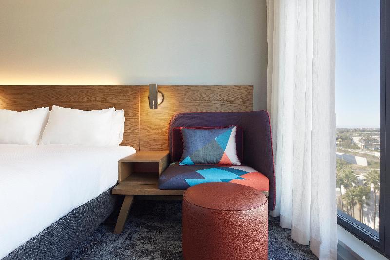 Holiday Inn Express Sydney Airport image