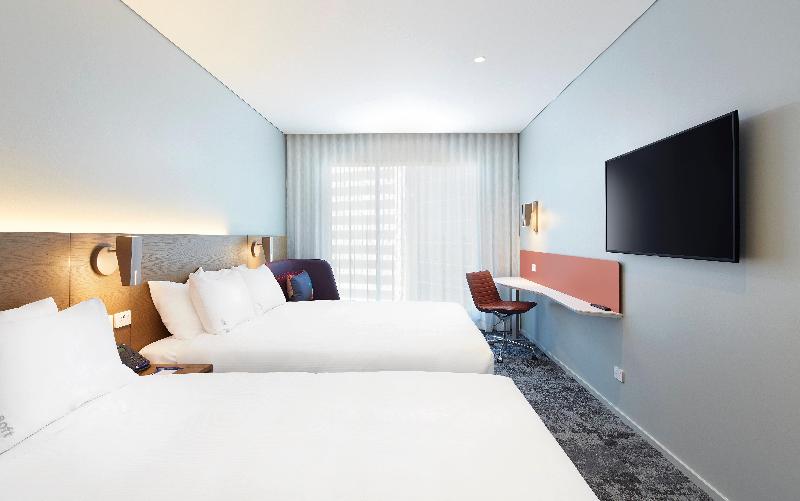 Holiday Inn Express Sydney Airport image