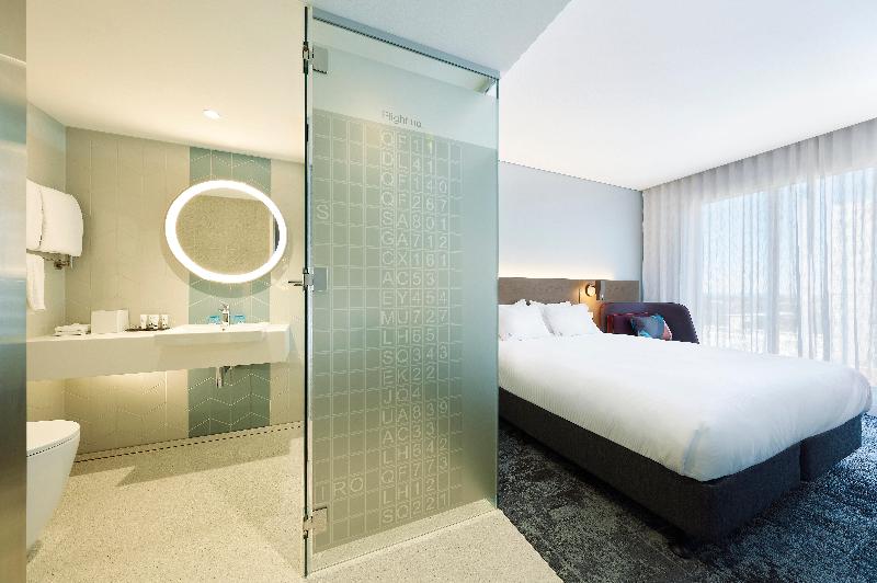 Holiday Inn Express Sydney Airport image
