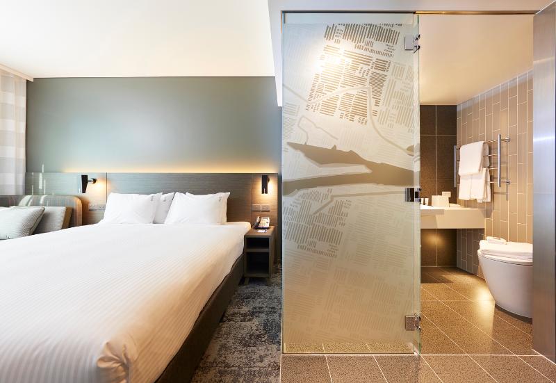 Holiday Inn Express Melbourne Southbank image
