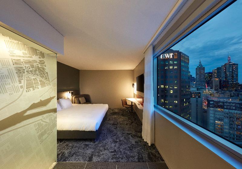 Holiday Inn Express Melbourne Southbank image