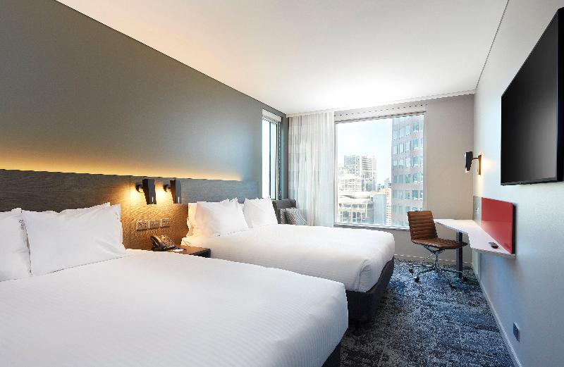 Holiday Inn Express Melbourne Southbank image