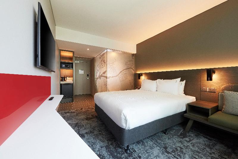Holiday Inn Express Melbourne Southbank image