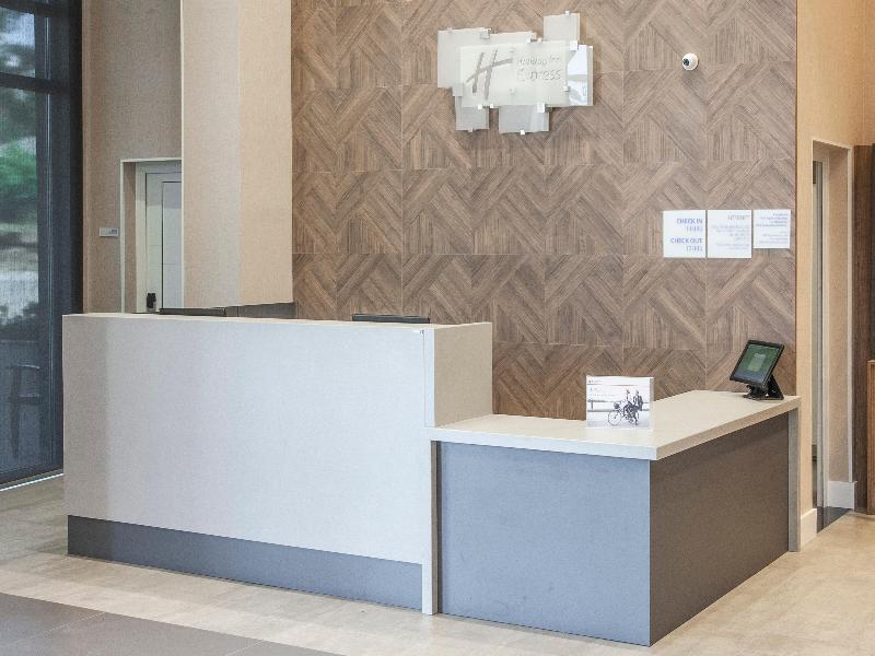 Holiday Inn Express Farroupilha image
