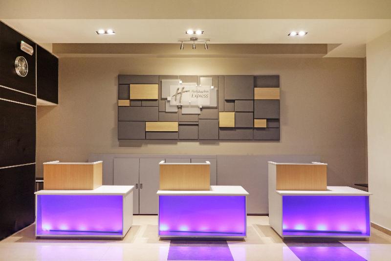 Holiday Inn Express Tuxpan image