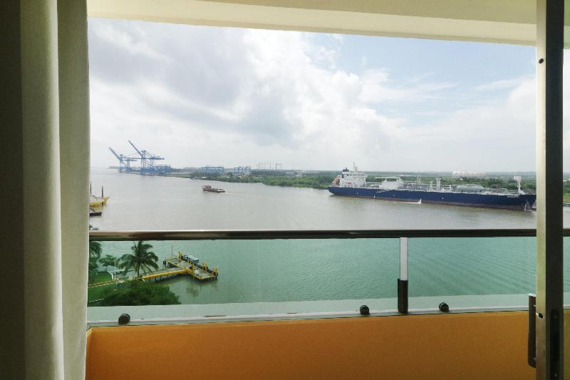 Holiday Inn Express Tuxpan image