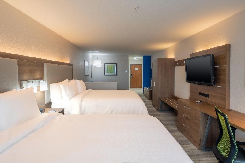 Holiday Inn Express & Suites N Waco Area - West image