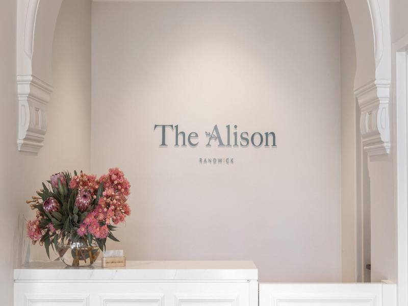 Alison Lodge image