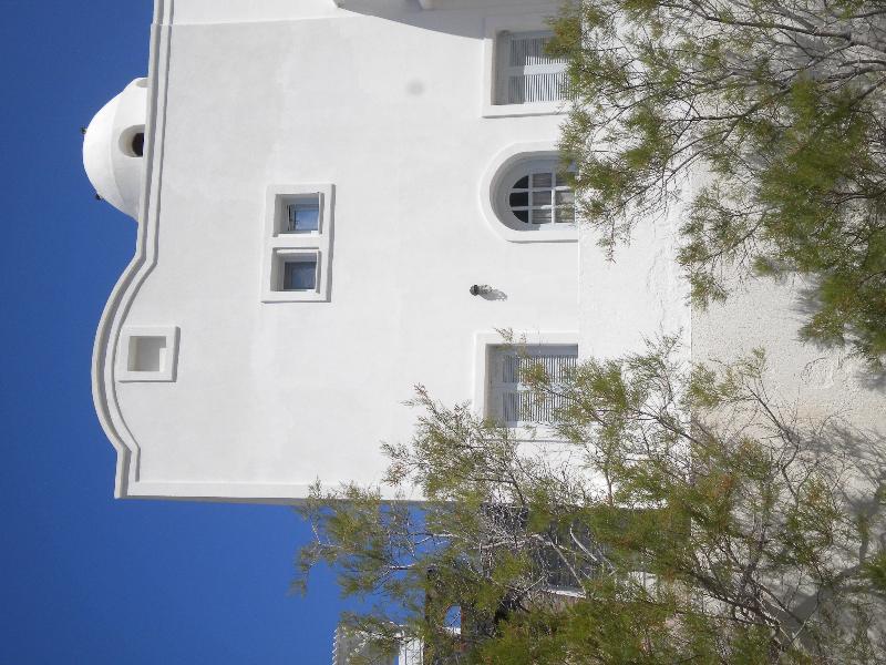 Starlight Luxury Seaside Villa & Suites image