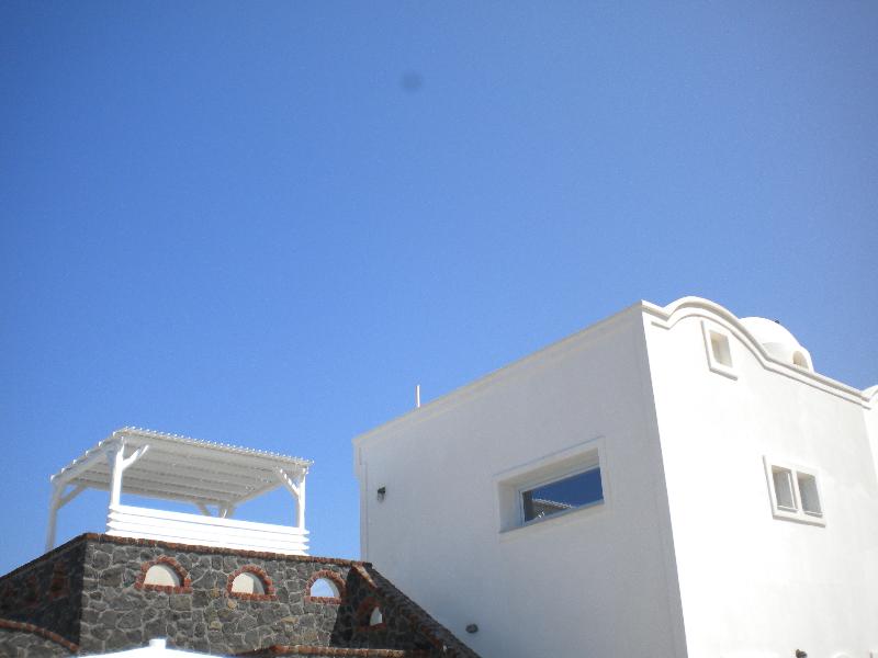 Starlight Luxury Seaside Villa & Suites image