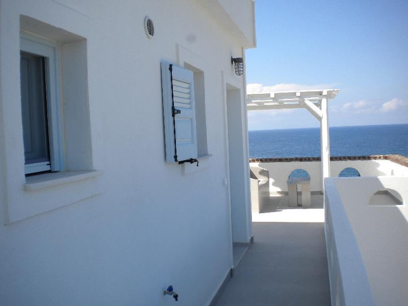 Starlight Luxury Seaside Villa & Suites image