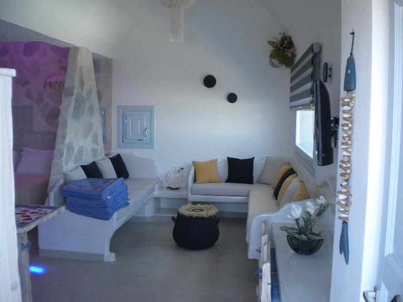 Starlight Luxury Seaside Villa & Suites image