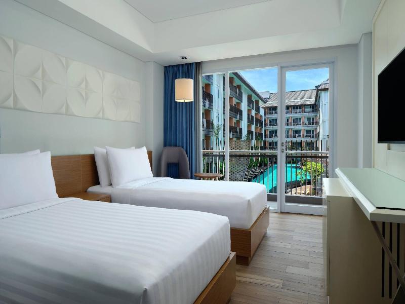 Fairfield By Marriott Bali Kuta Sunset Road image