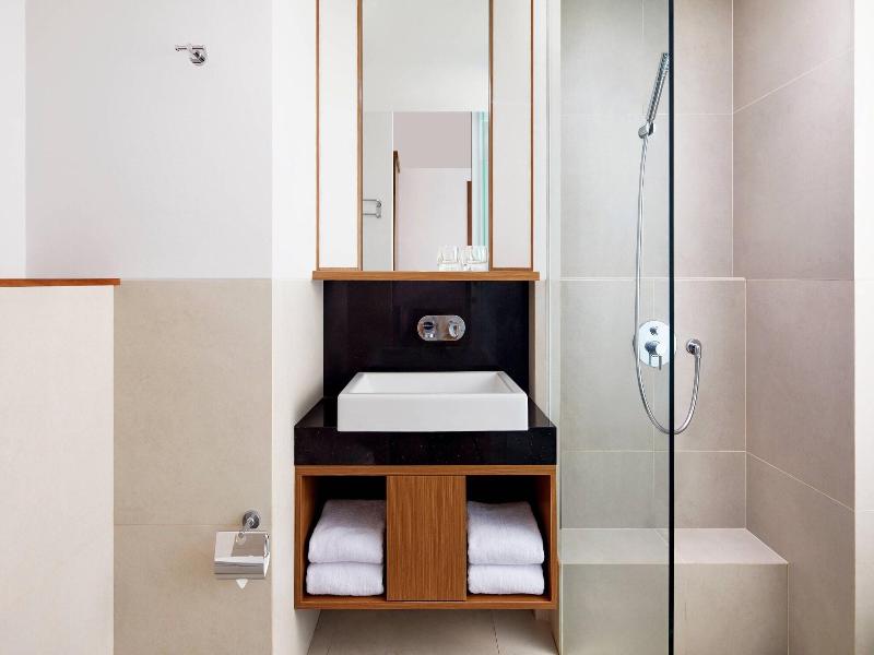 Fairfield By Marriott Bali Kuta Sunset Road image