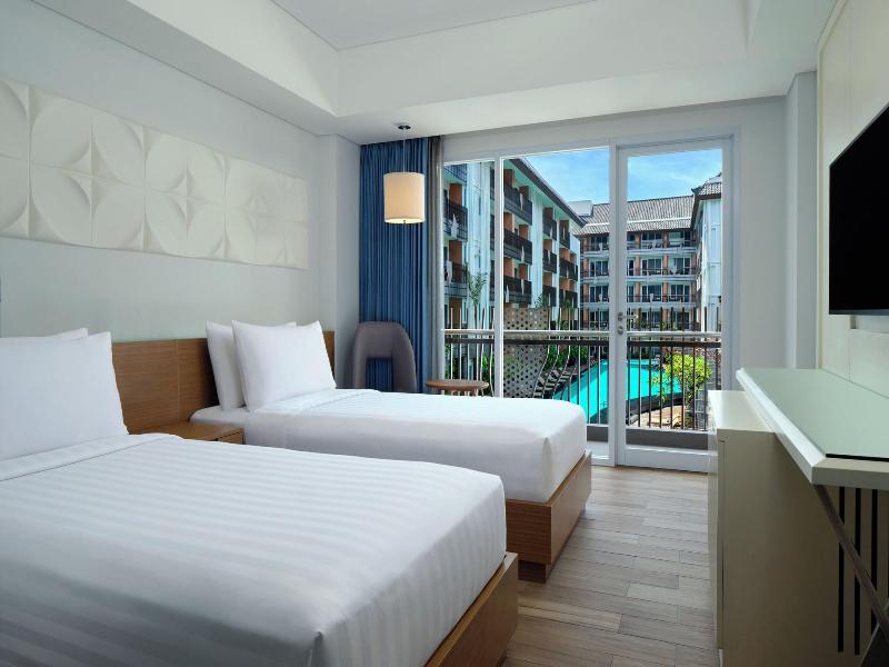 Fairfield By Marriott Bali Kuta Sunset Road image