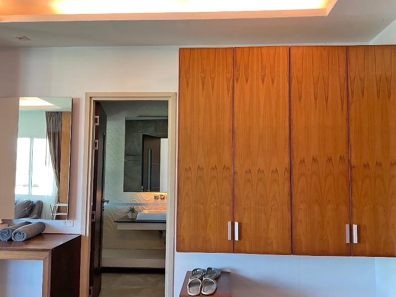 Phi Phi Cliff Beach Resort image