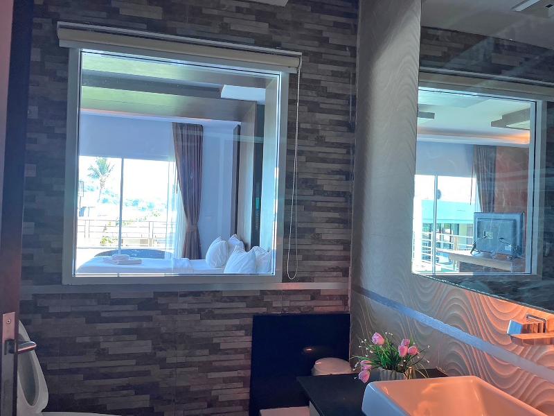 Phi Phi Cliff Beach Resort image