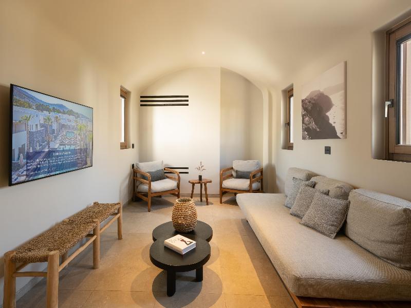 Radisson Blu Zaffron Resort Santorini — photo 124