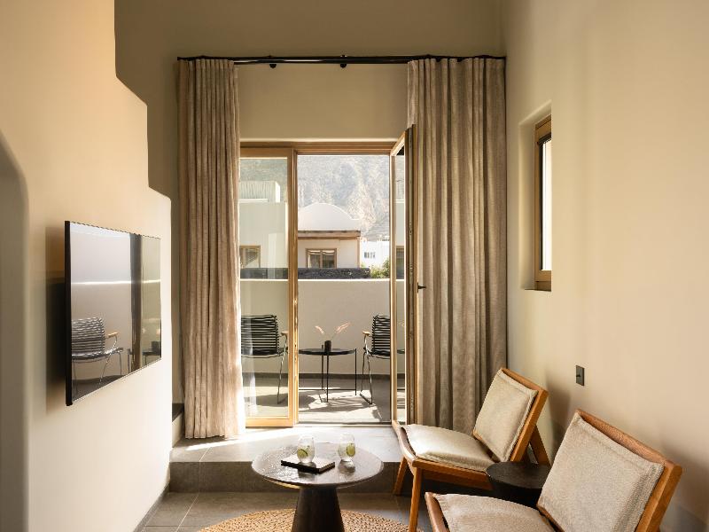 Radisson Blu Zaffron Resort Santorini — photo 388