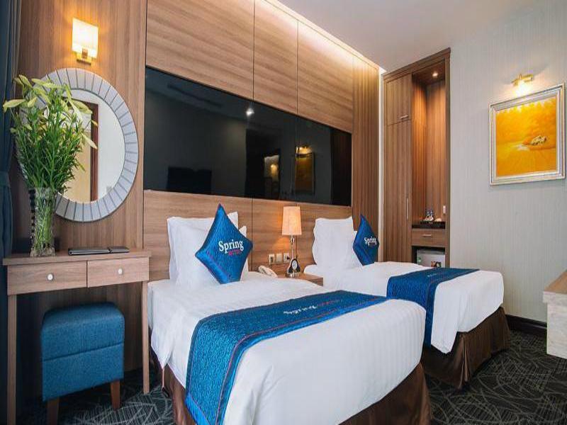 Spring Hotel Hanoi image