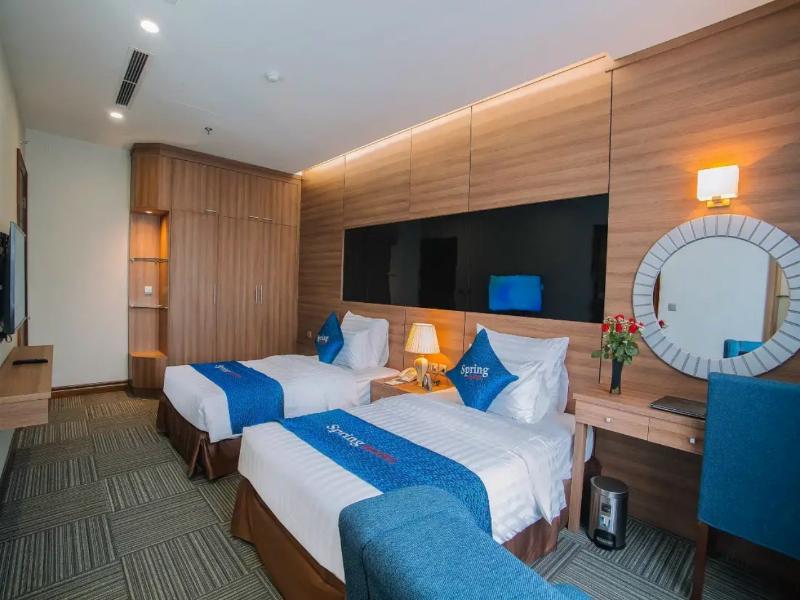 Spring Hotel Hanoi image