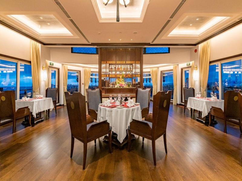 Heritage Line Ginger Cruise-Ha Long Bay and Lan Ha