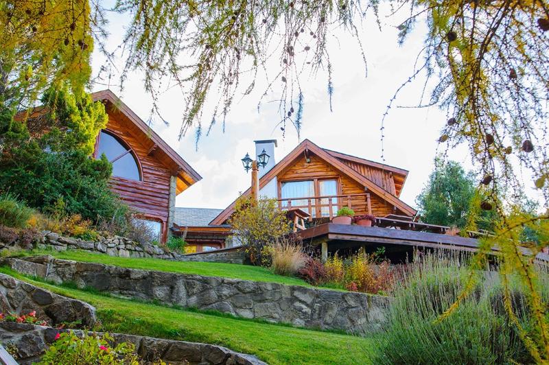 Woodland Lodge — main photo