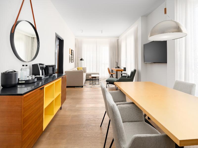 Hyatt Centric Mountain View image
