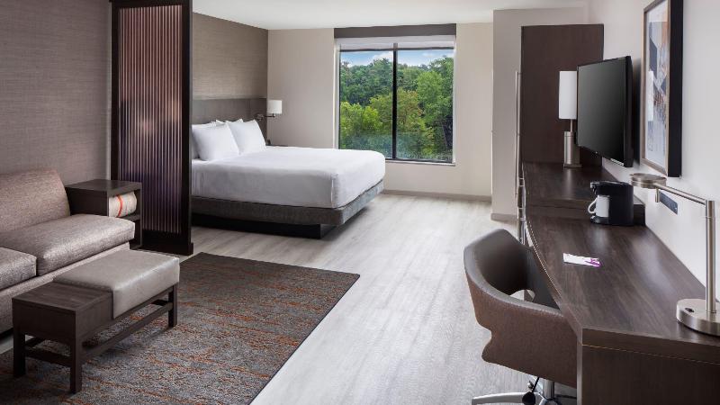 Bed room