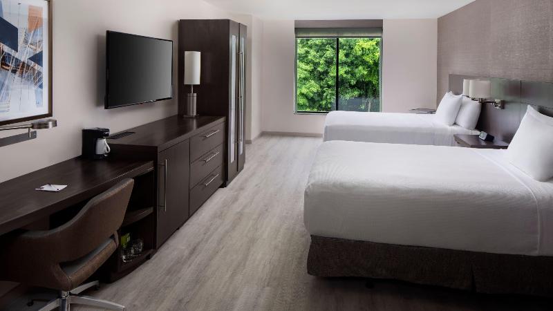 Bed room