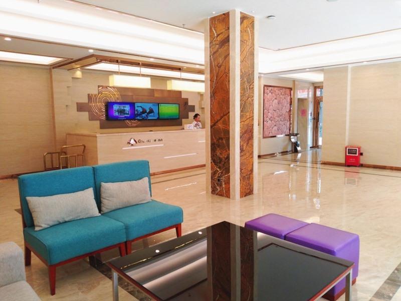 GreenTree Inn Qingyuan Qinghe Avenue Branch