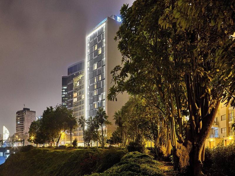 Ac Hotel Lima Miraflores image