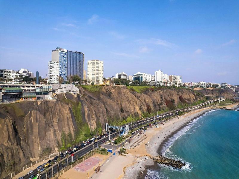 Ac Hotel Lima Miraflores image
