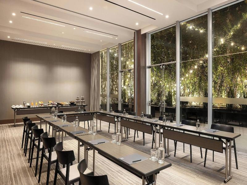 Ac Hotel Lima Miraflores image