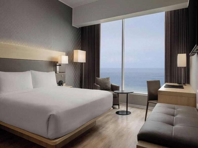Ac Hotel Lima Miraflores image