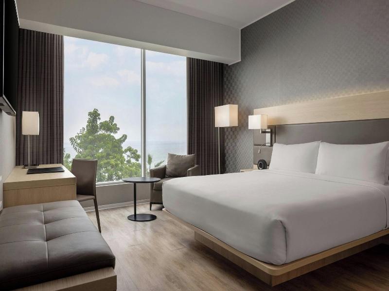 Ac Hotel Lima Miraflores image
