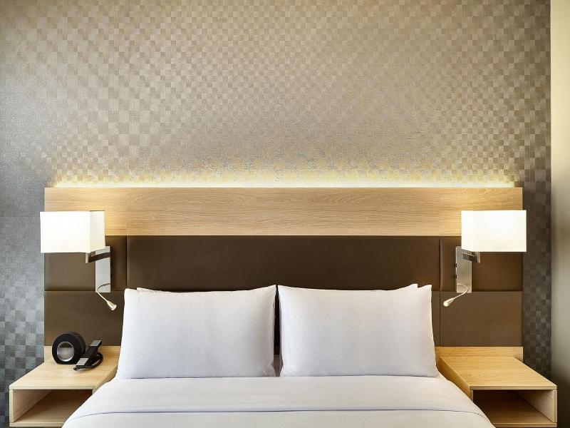 Ac Hotel Lima Miraflores image