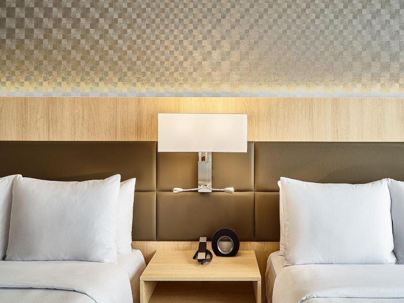 Ac Hotel Lima Miraflores image