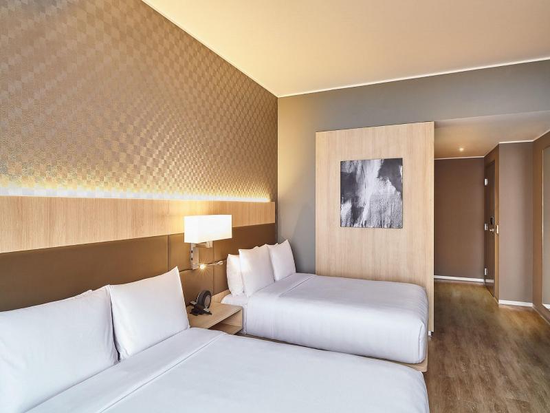 Ac Hotel Lima Miraflores image