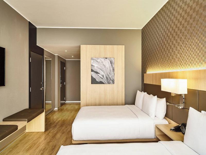 Ac Hotel Lima Miraflores image