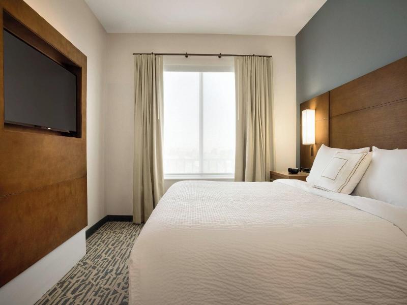 Residence Inn By Marriott Phoenix Chandler South image