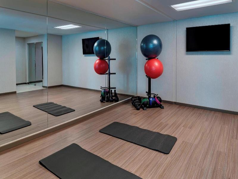 Ac Hotel San Jose Escazu image