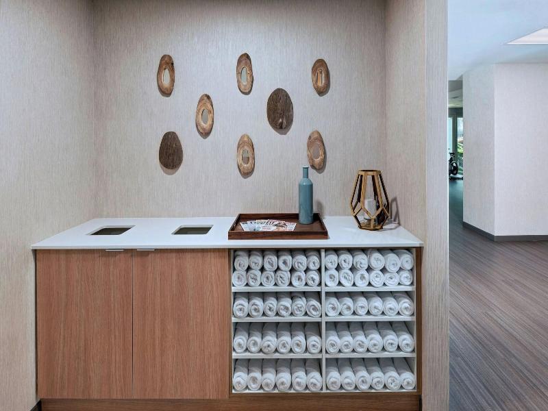 Ac Hotel San Jose Escazu image