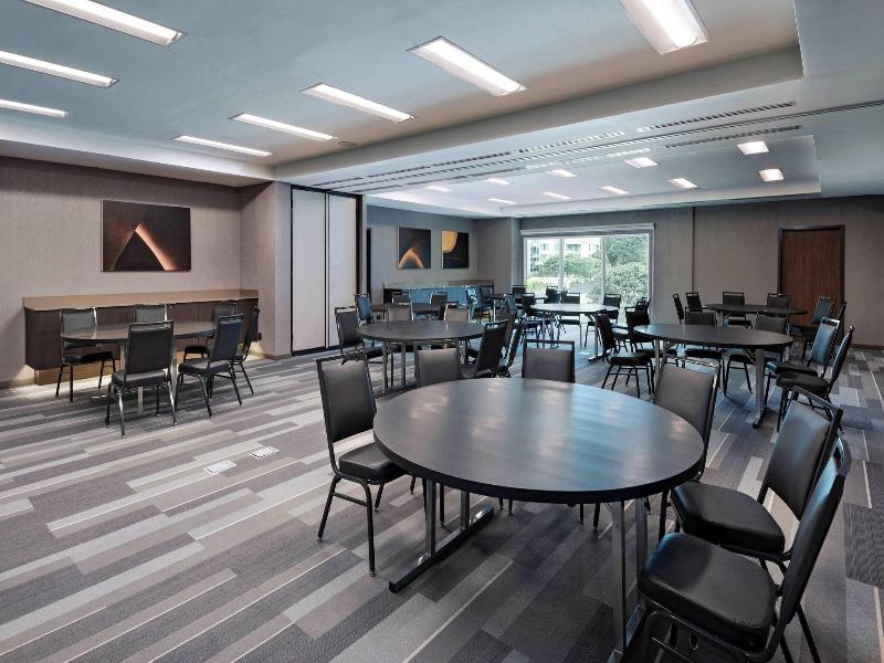 Ac Hotel San Jose Escazu image