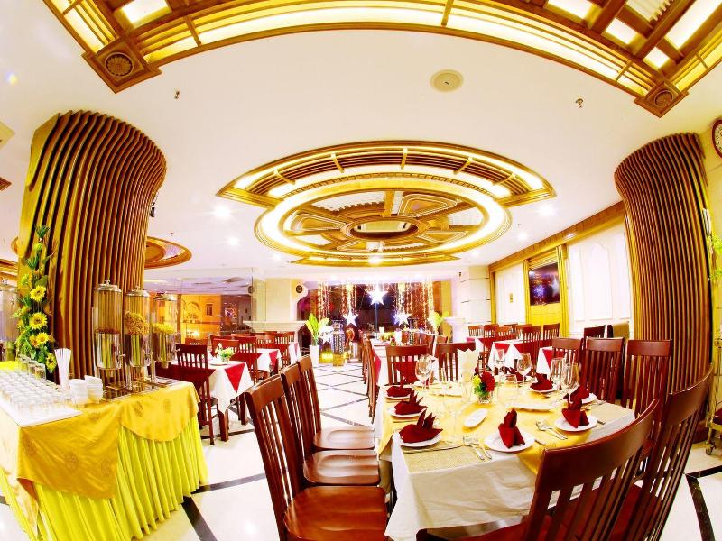 Holiday One Hotel image