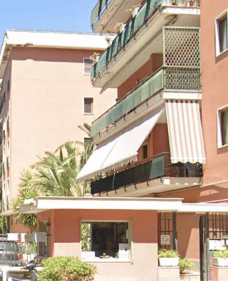 Diamond Suites image