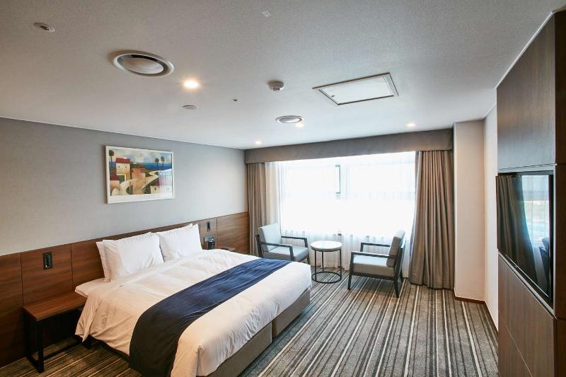 Best Western Plus Island Castle Hotel image