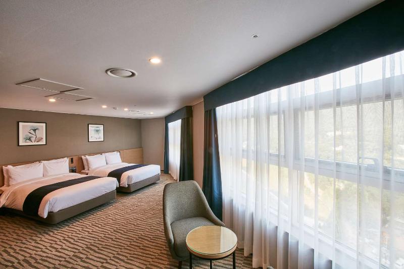 Best Western Plus Island Castle Hotel image