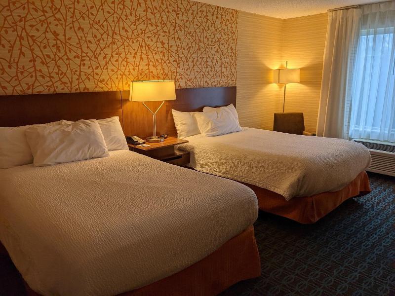 Fairfield Inn Concord image