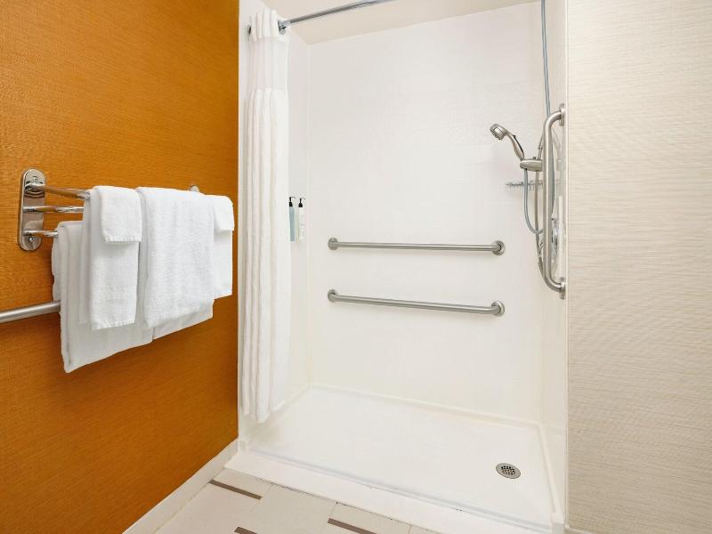 Fairfield Inn Concord image